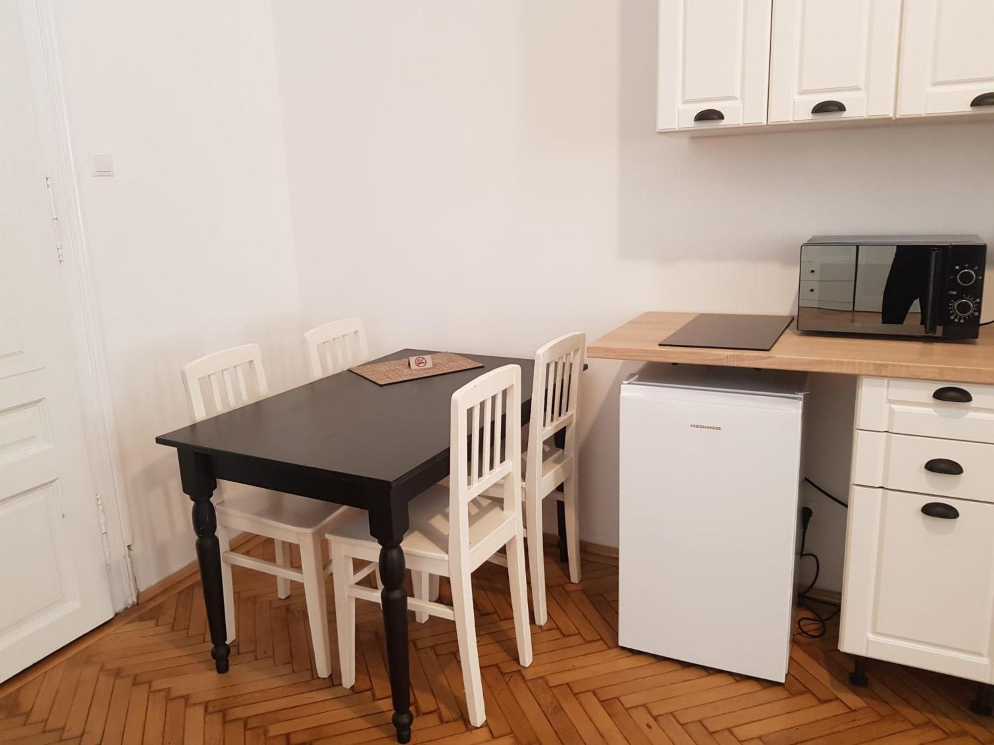 Liberte Apartments Oradea Zimmer foto