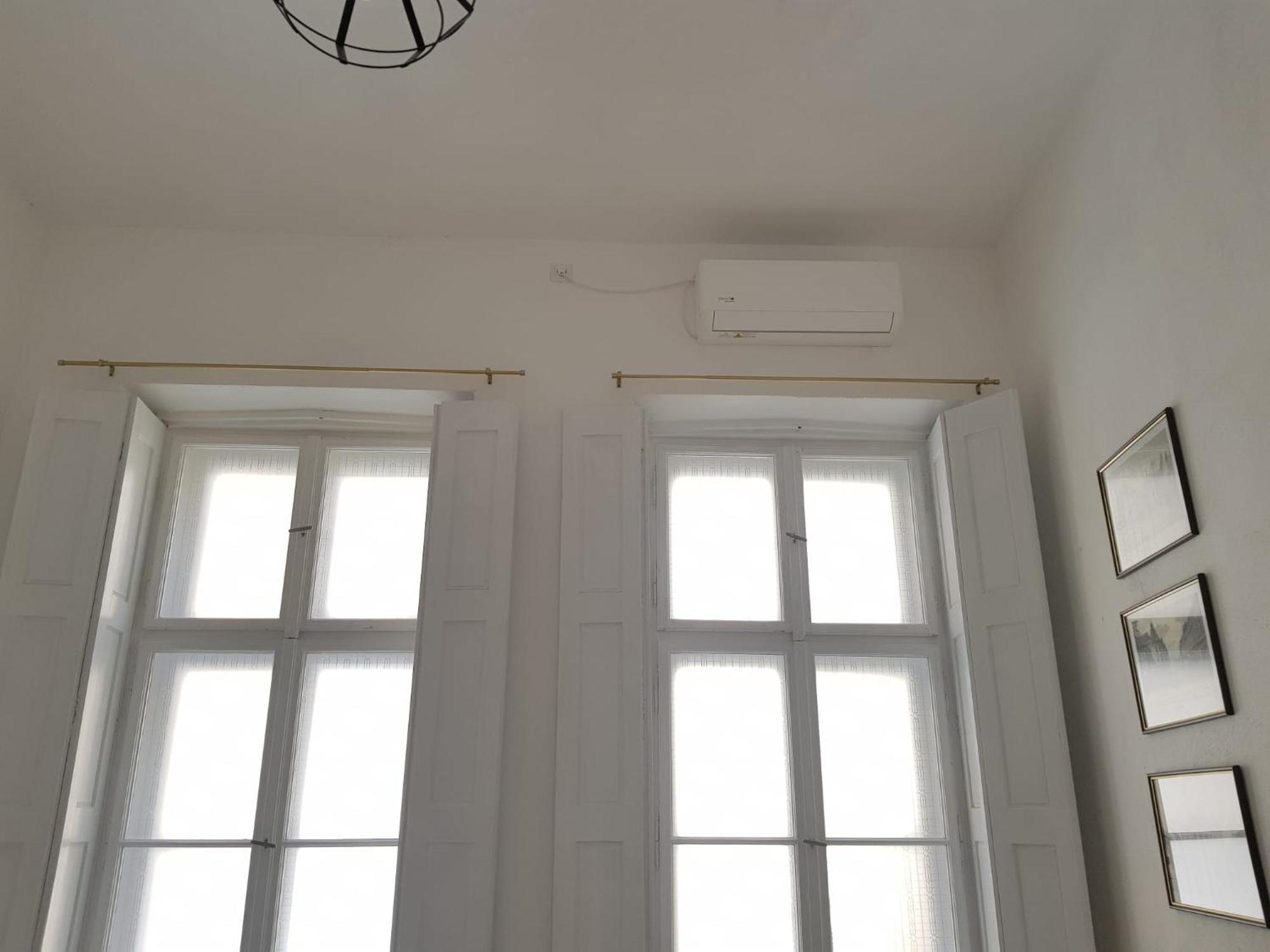 Liberte Apartments Oradea Zimmer foto